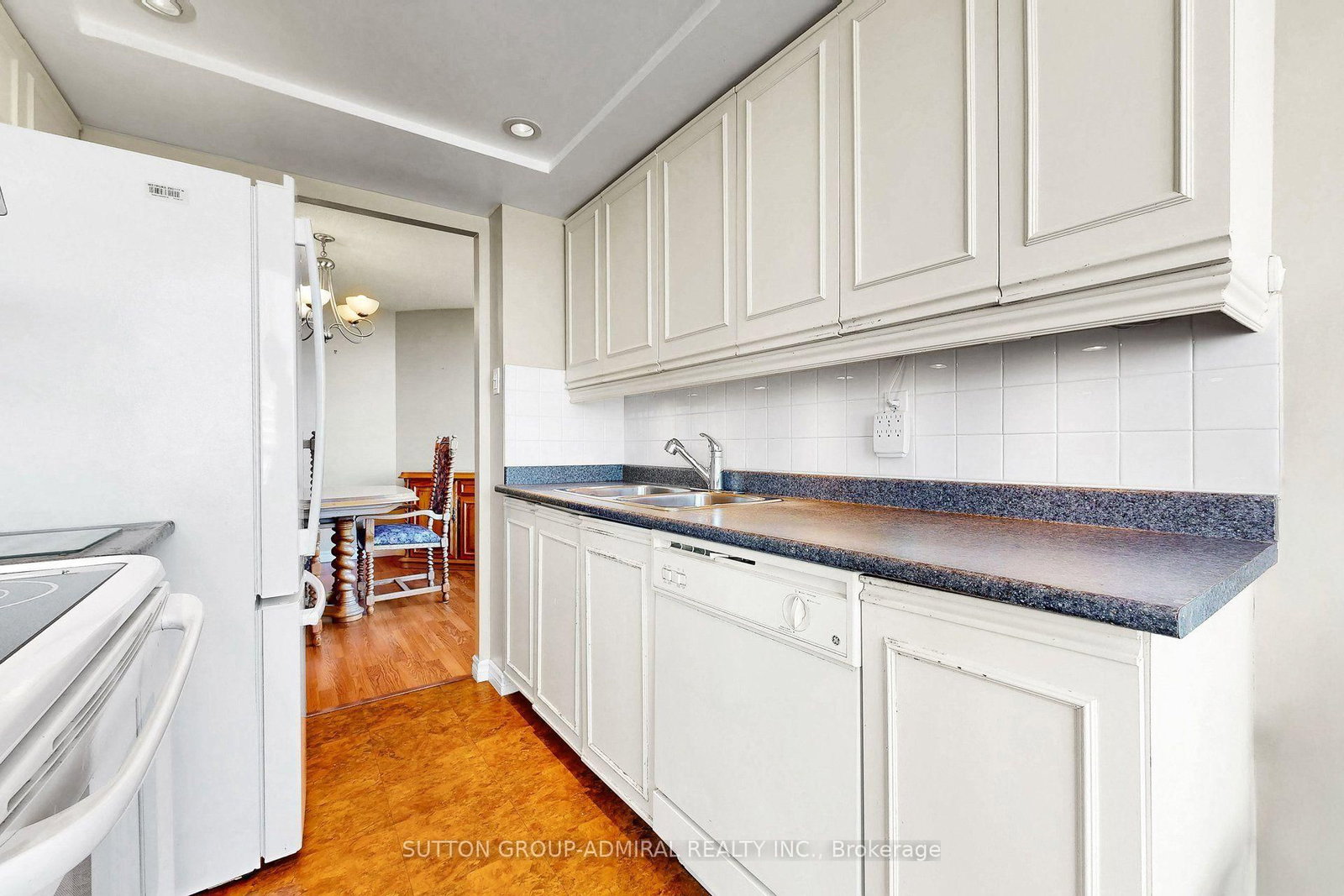 7460 Bathurst Street • #711 • Vaughan, ON photo 10