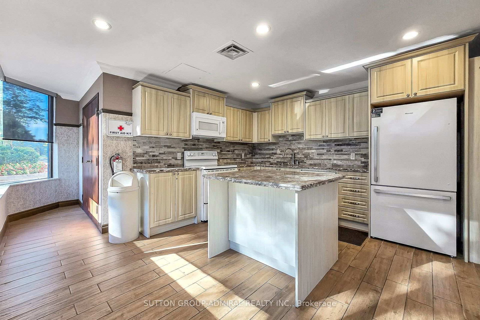 7460 Bathurst Street • #711 • Vaughan, ON photo 33