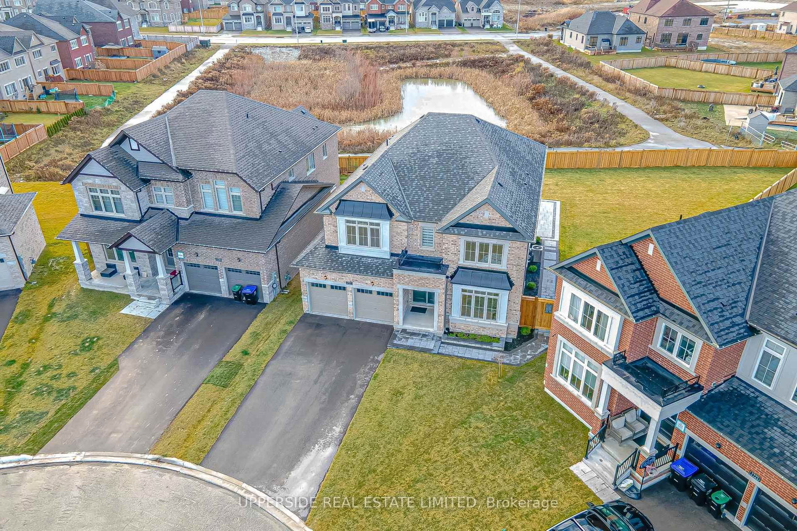 1727 Corsal Court • Innisfil, ON photo 7