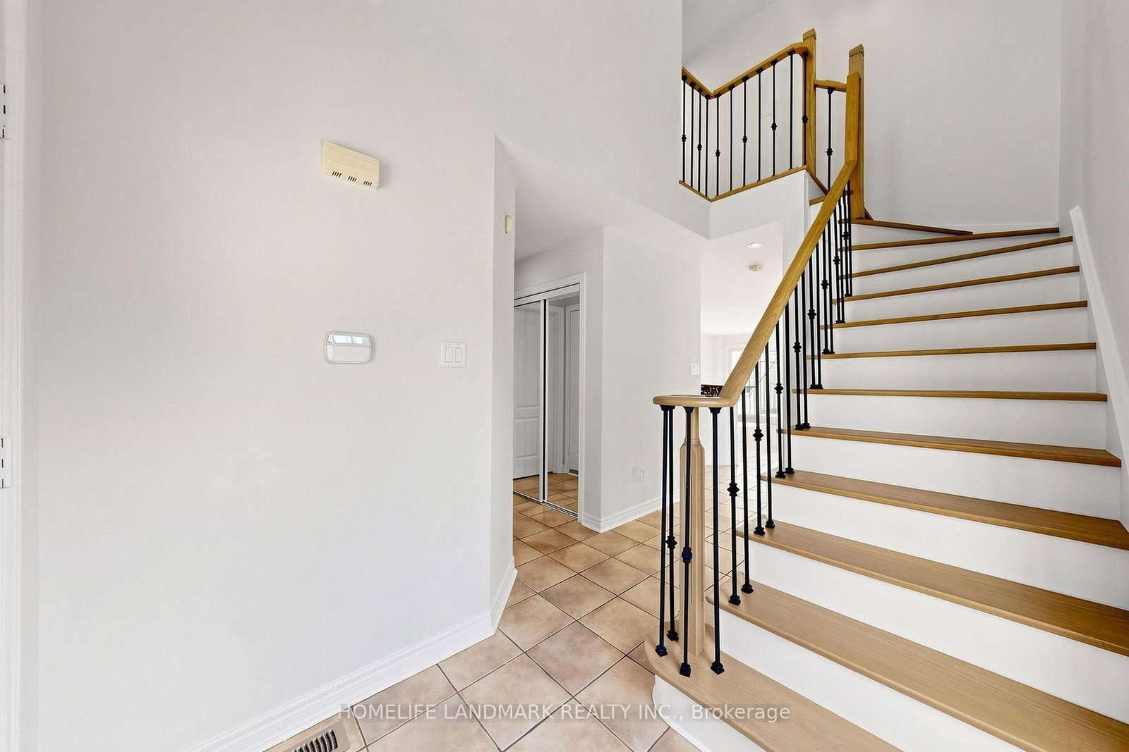 183 Freemont Street • Vaughan, ON photo 11