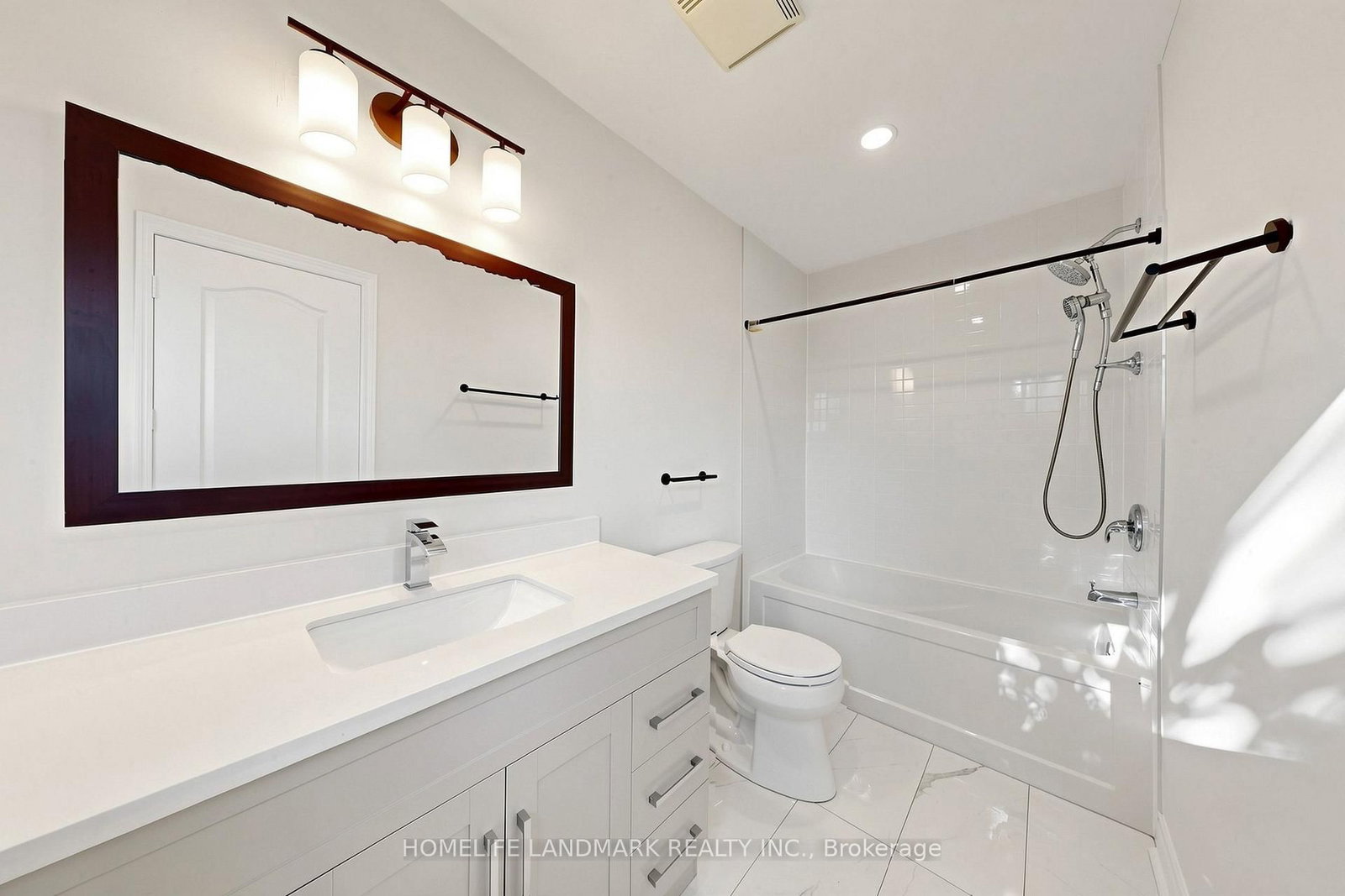 183 Freemont Street • Vaughan, ON photo 16