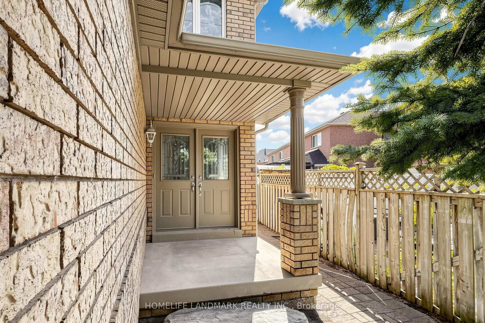 183 Freemont Street • Vaughan, ON photo 2