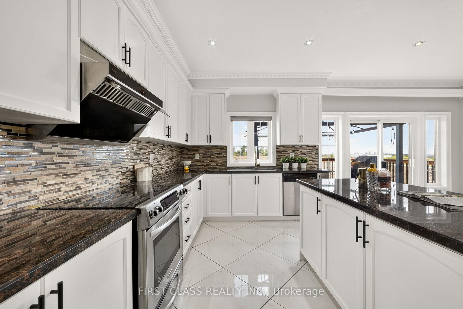 23 Lady Karen Crescent • Vaughan, ON photo 10