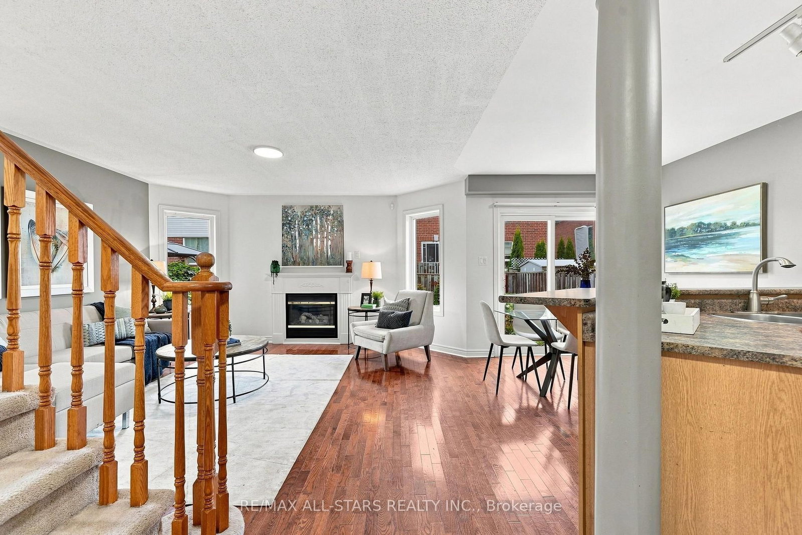 99 Glasgow Crescent • Georgina, ON photo 4