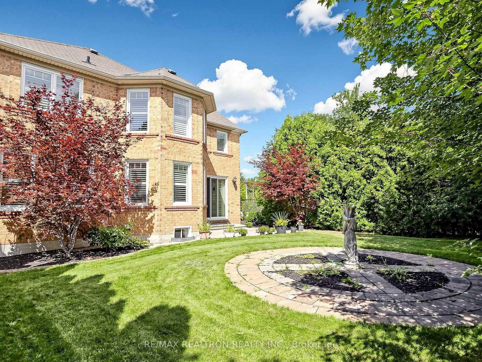 92 Clausfarm Lane • Whitchurch-Stouffville, ON photo 43