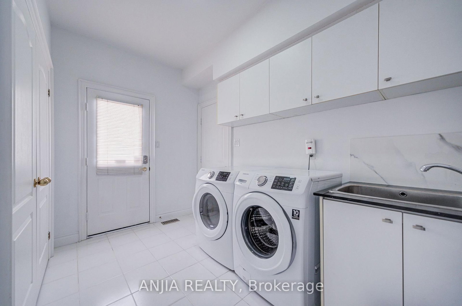 63 Beckenridge Drive • Markham, ON photo 16