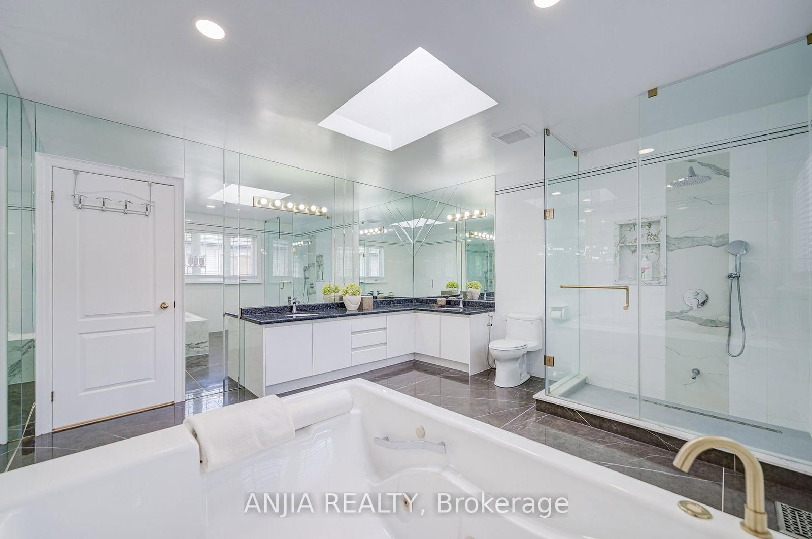 63 Beckenridge Drive • Markham, ON photo 25