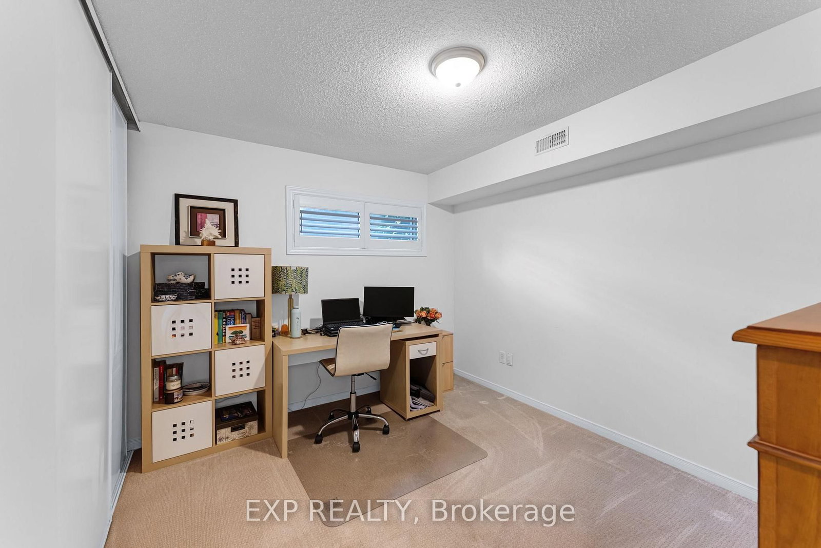 115 Main Street S • #28 • Newmarket, ON photo 26