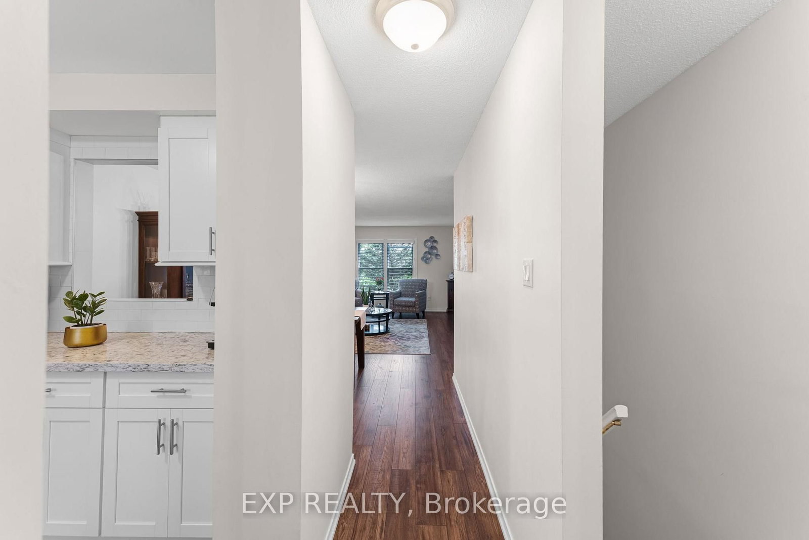 115 Main Street S • #28 • Newmarket, ON photo 6