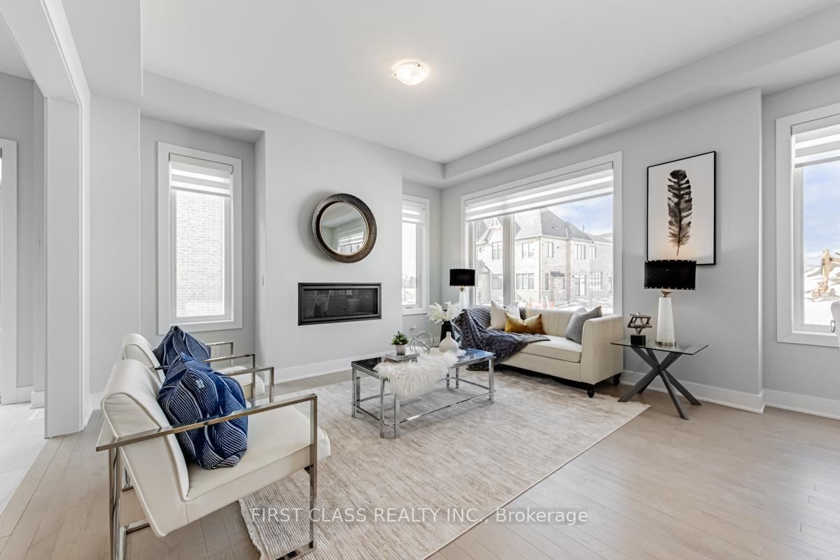 11 Godfrey Willis Drive • Markham, ON photo 10