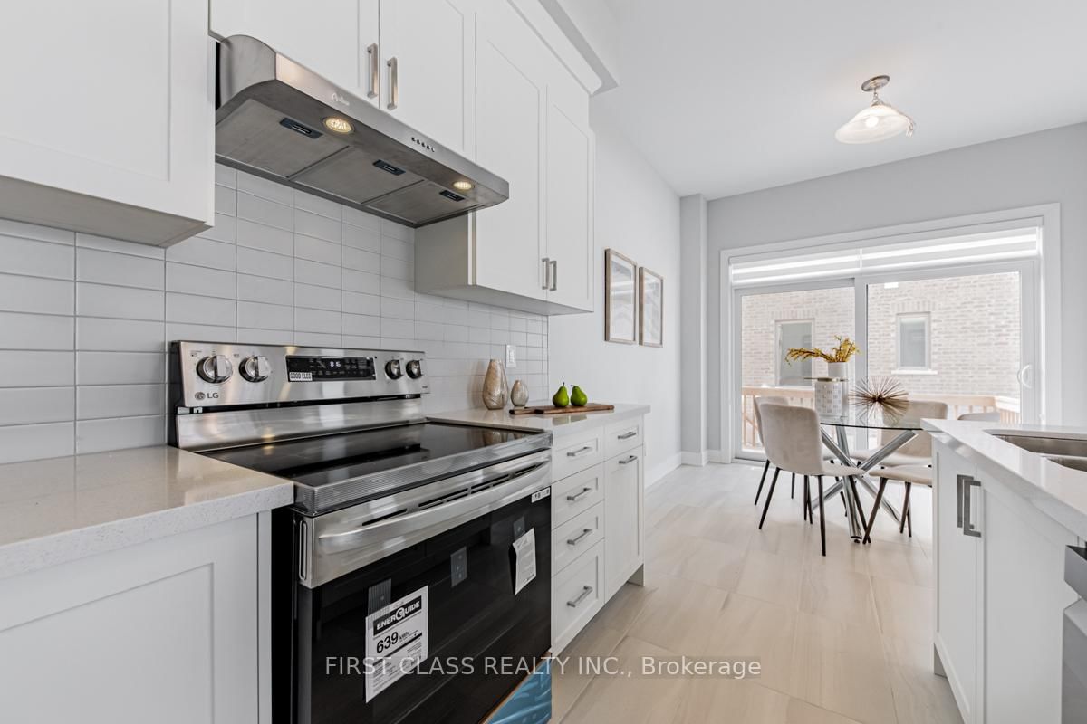 11 Godfrey Willis Drive • Markham, ON photo 17
