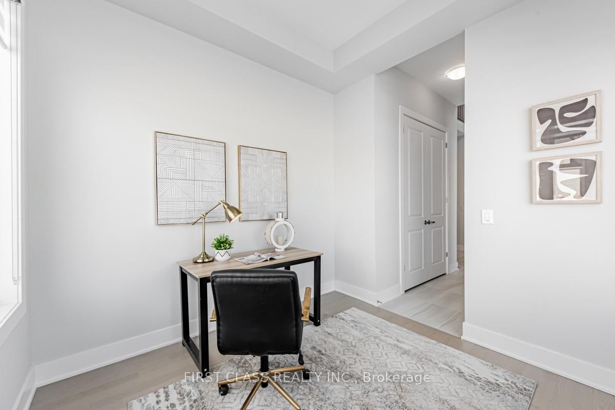 11 Godfrey Willis Drive • Markham, ON photo 7