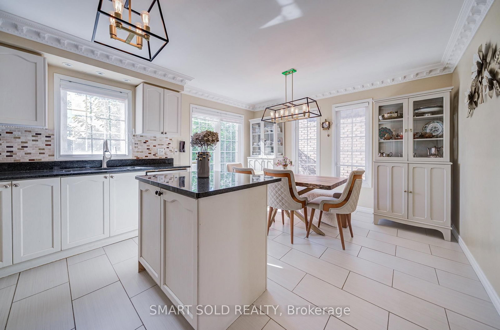 6 Sugarforest Drive • Vaughan, ON photo 12
