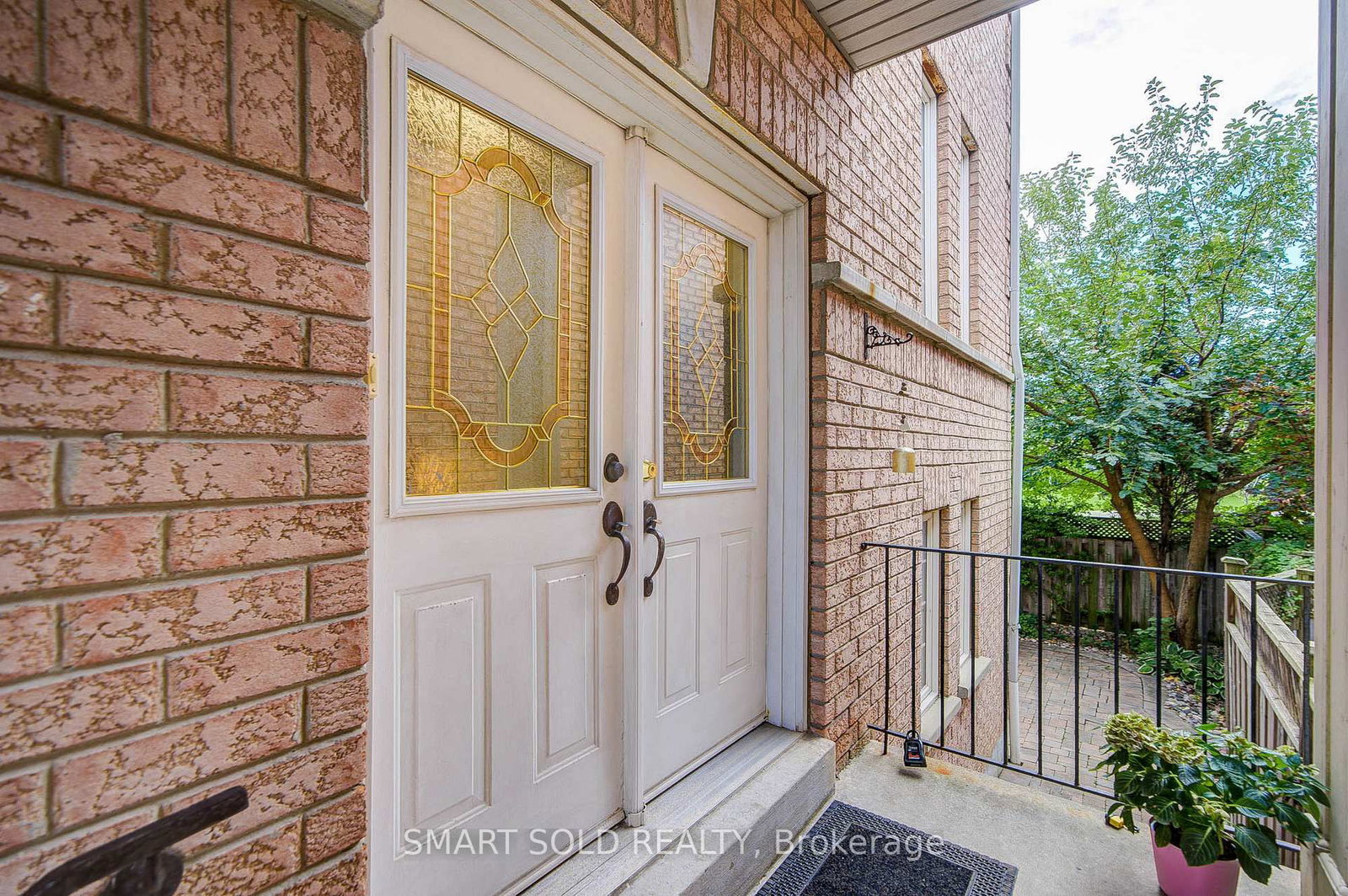 6 Sugarforest Drive • Vaughan, ON photo 6