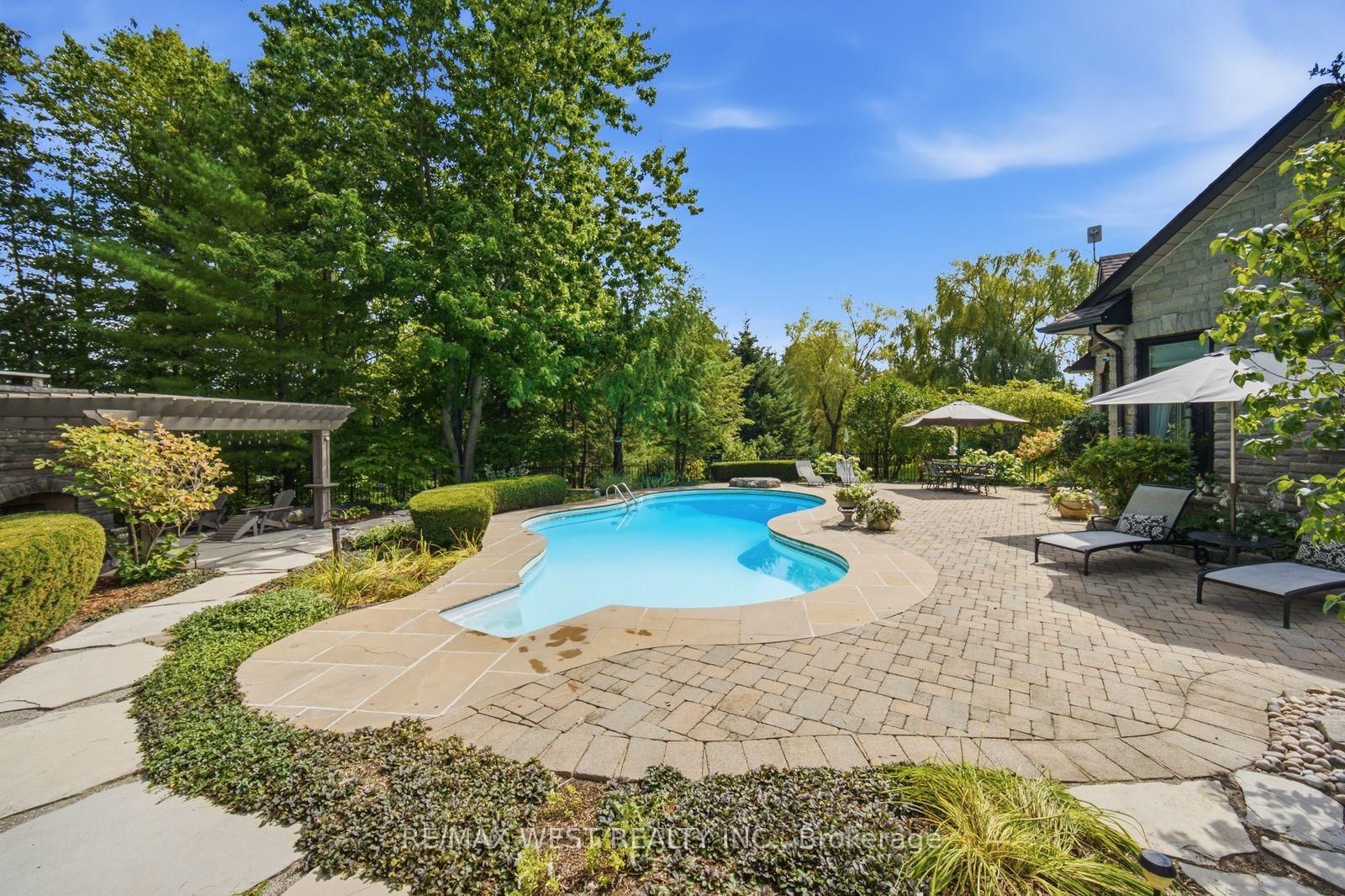 5775 Kirby Road • Vaughan, ON photo 44