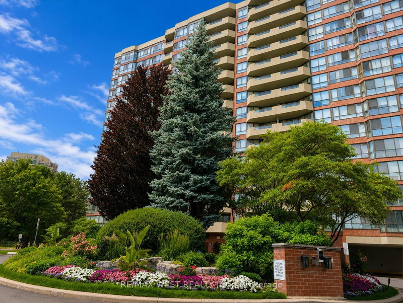 502 - 100 Observatory Lane SE