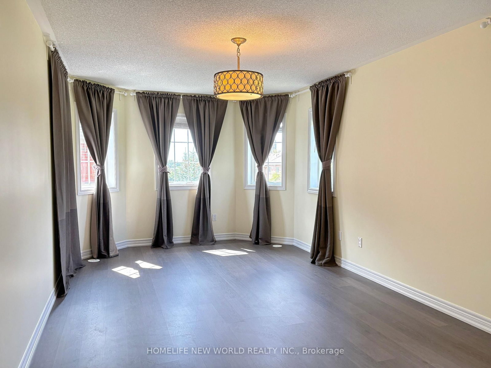 26 Roy Grove Way • #50 • Markham, ON photo 9