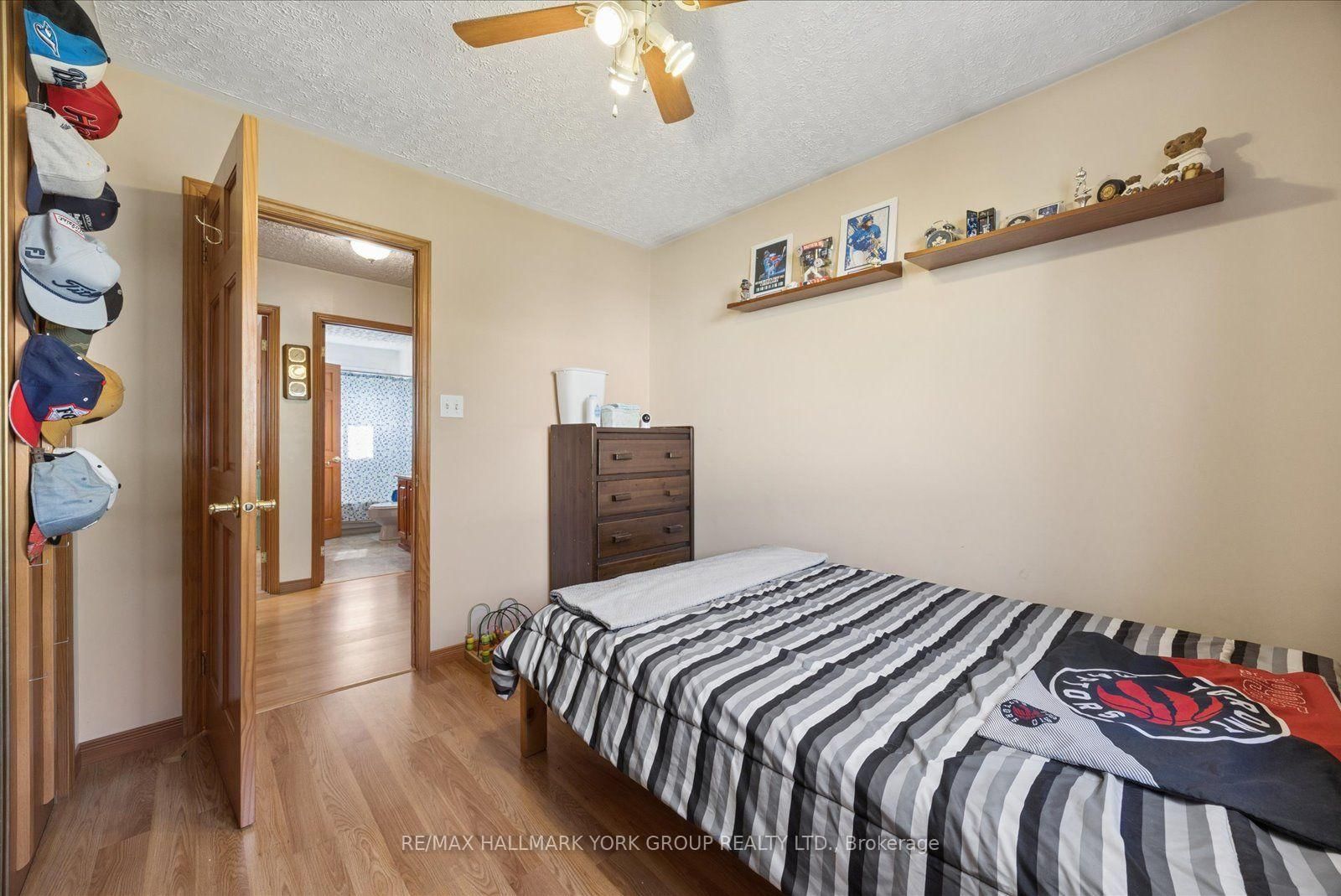 54 North Street • Georgina, ON photo 15