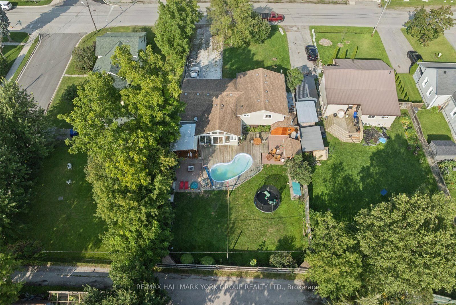 54 North Street • Georgina, ON photo 38
