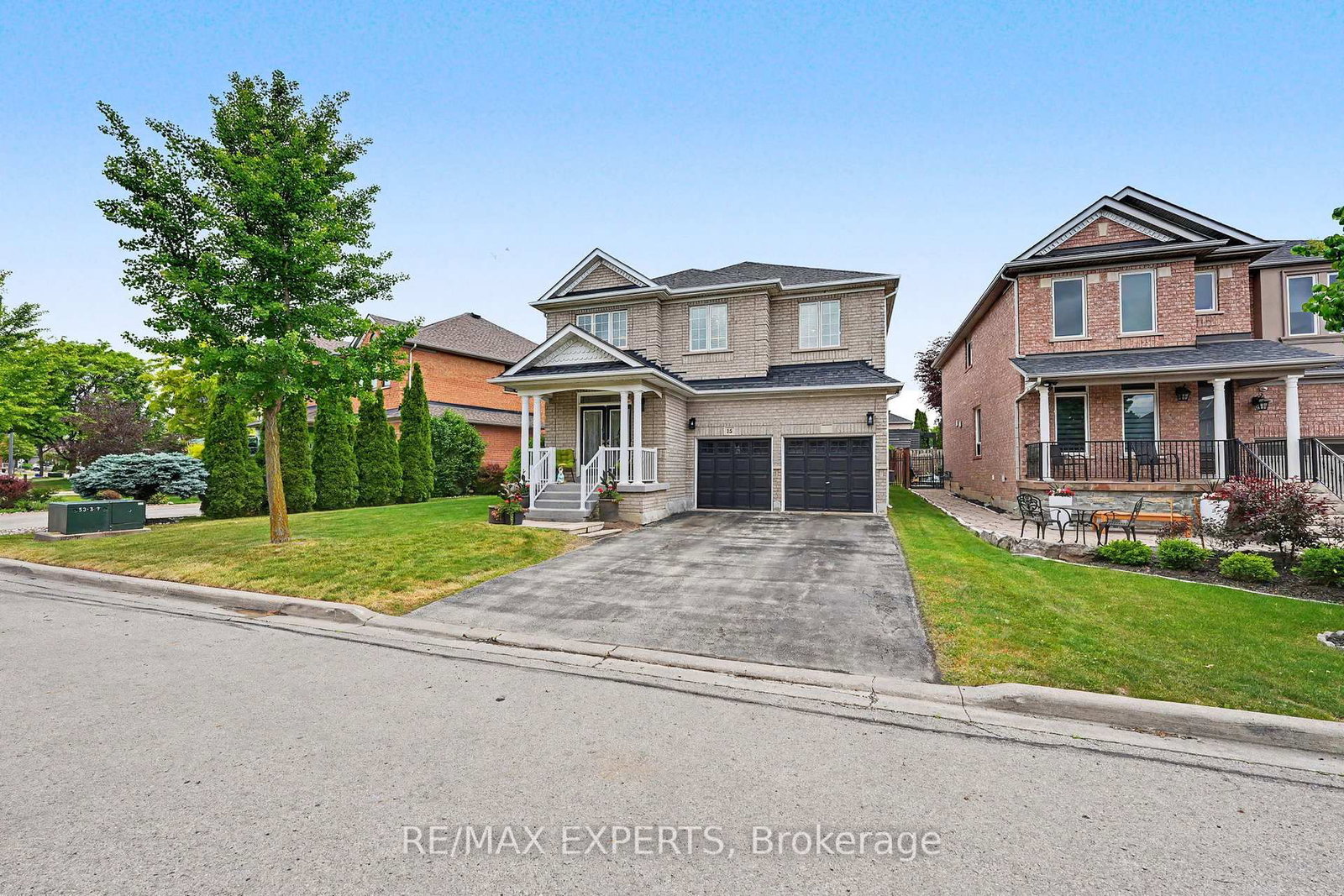 15 Arrowood Cres, Vaughan, view 2