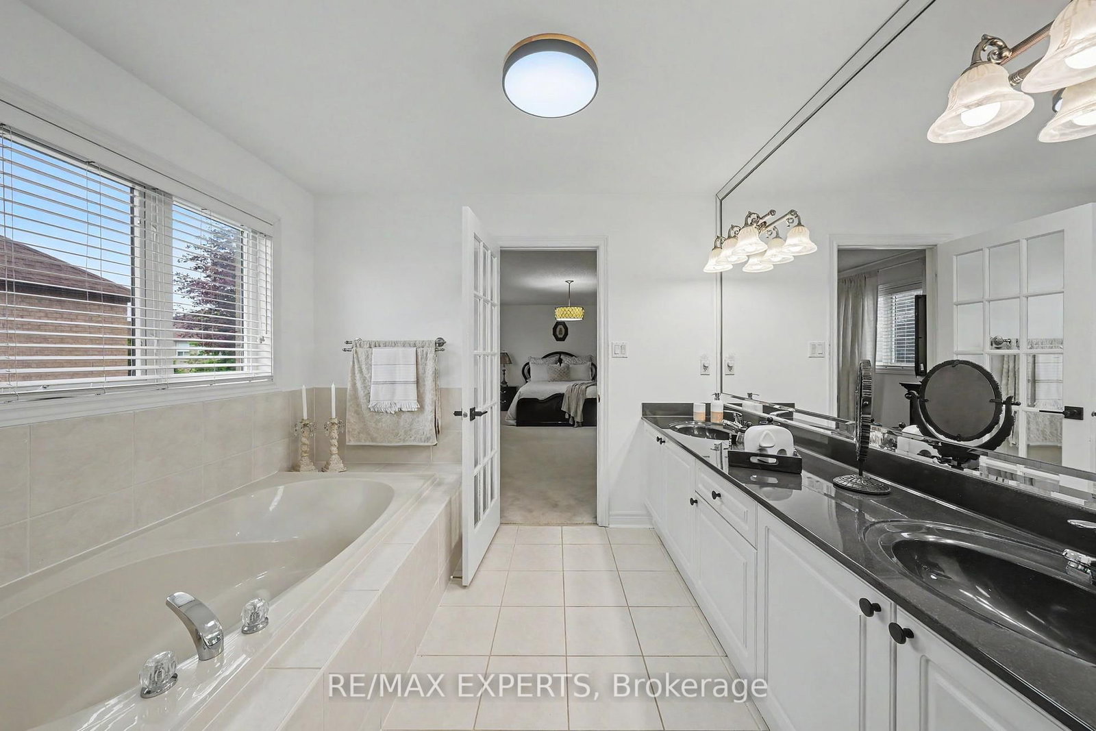 15 Arrowood Cres, Vaughan, view 21