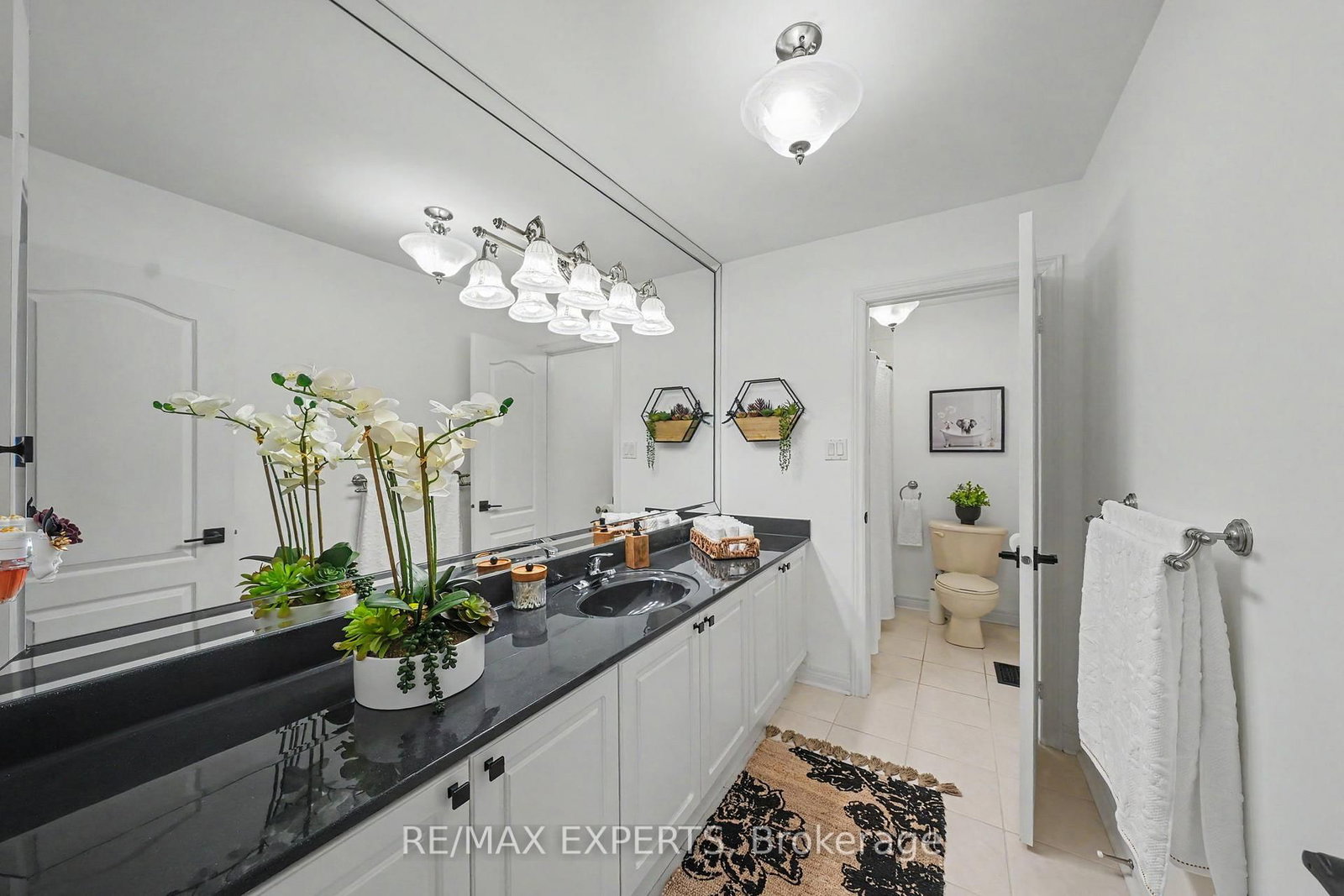 15 Arrowood Cres, Vaughan, view 23