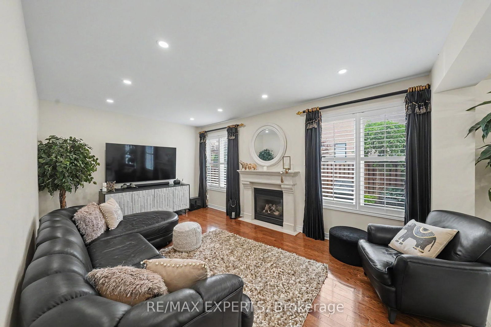 15 Arrowood Cres, Vaughan, view 9