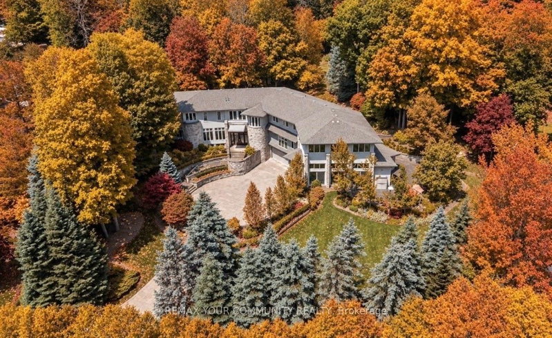 76 Silver Fox Place