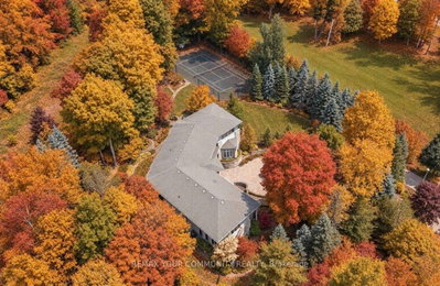 76 Silver Fox Place • Vaughan, ON photo 2