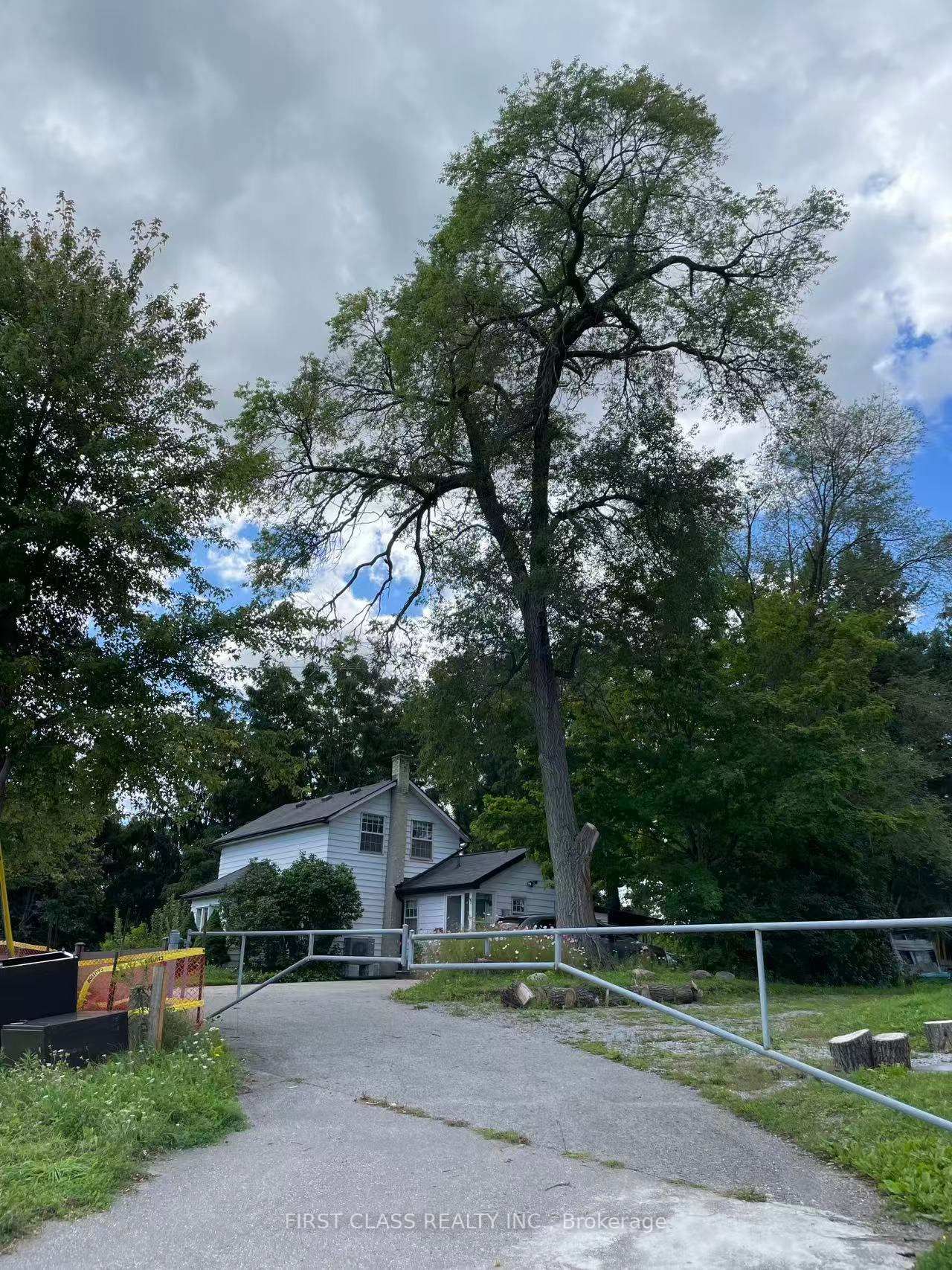 17450 Bathurst Street • King, ON photo 5
