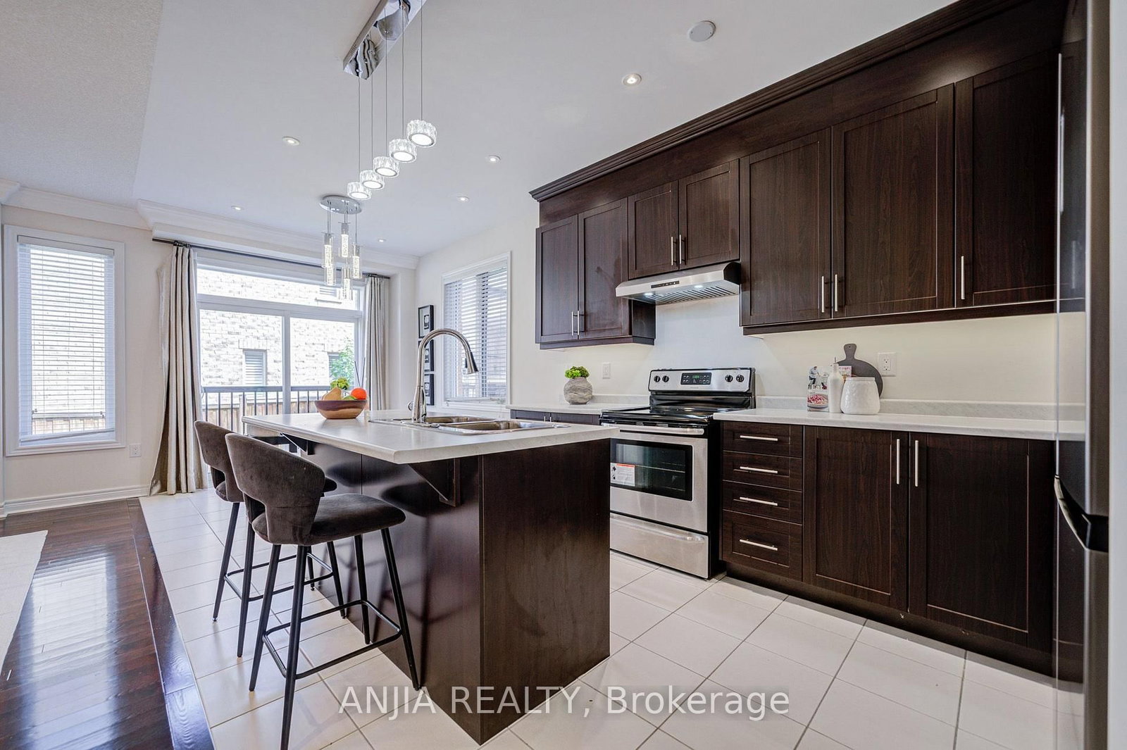 205 Harbord Street • Markham, ON photo 17