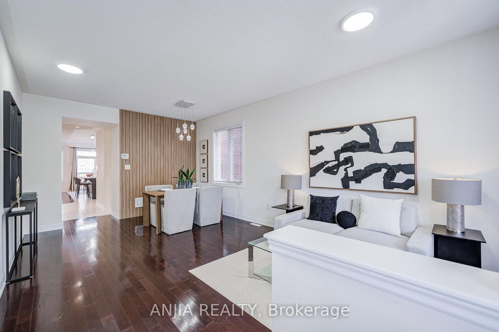 205 Harbord Street • Markham, ON photo 4