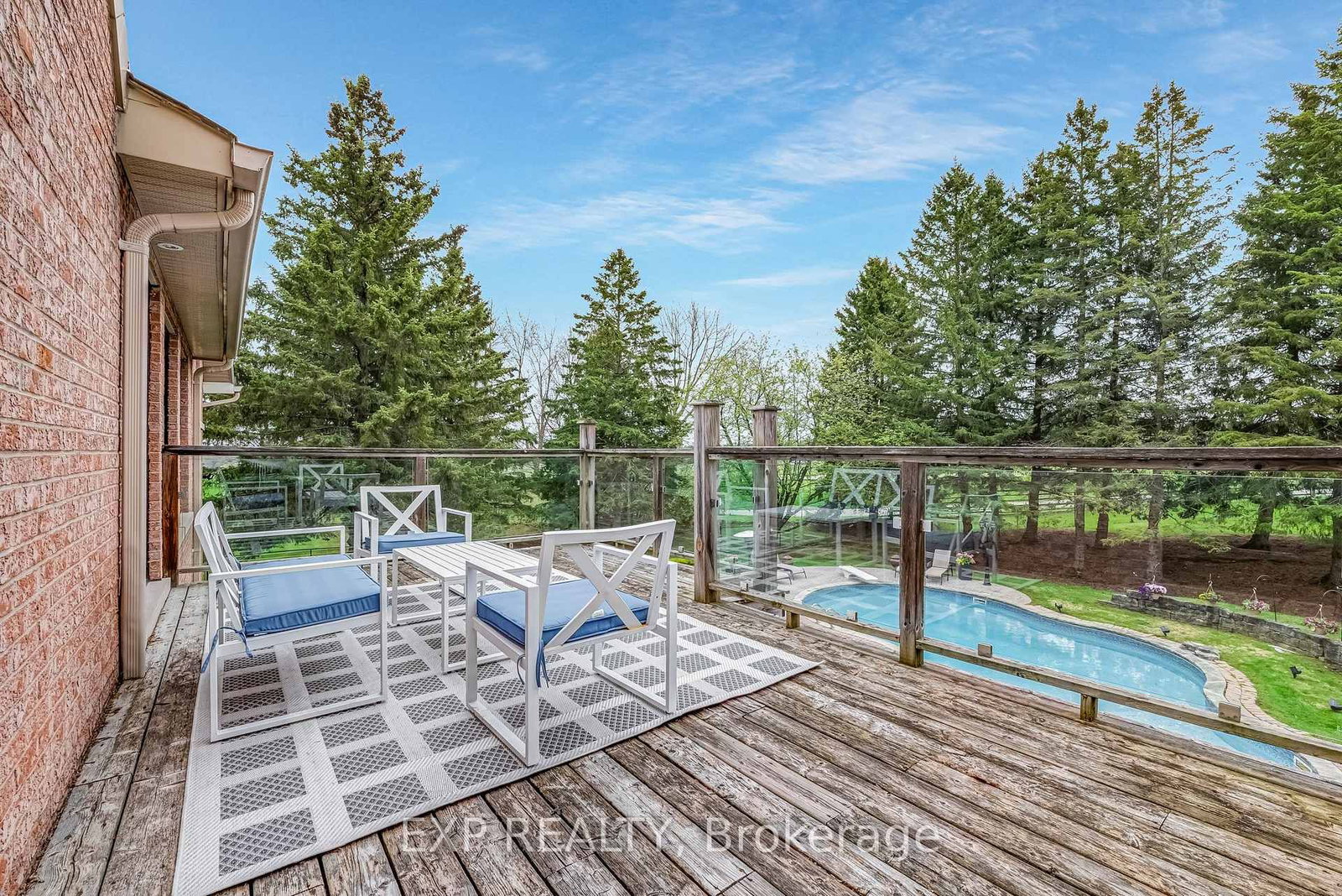 15 Jarvis Avenue • Aurora, ON photo 15