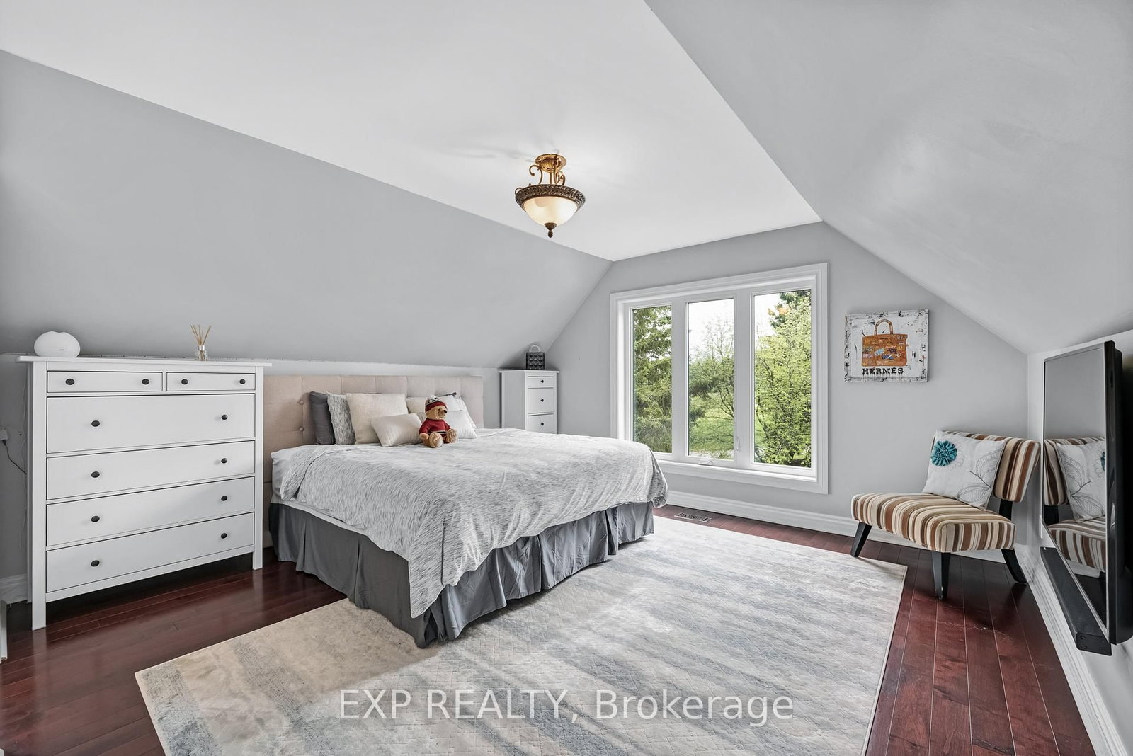 15 Jarvis Avenue • Aurora, ON photo 19