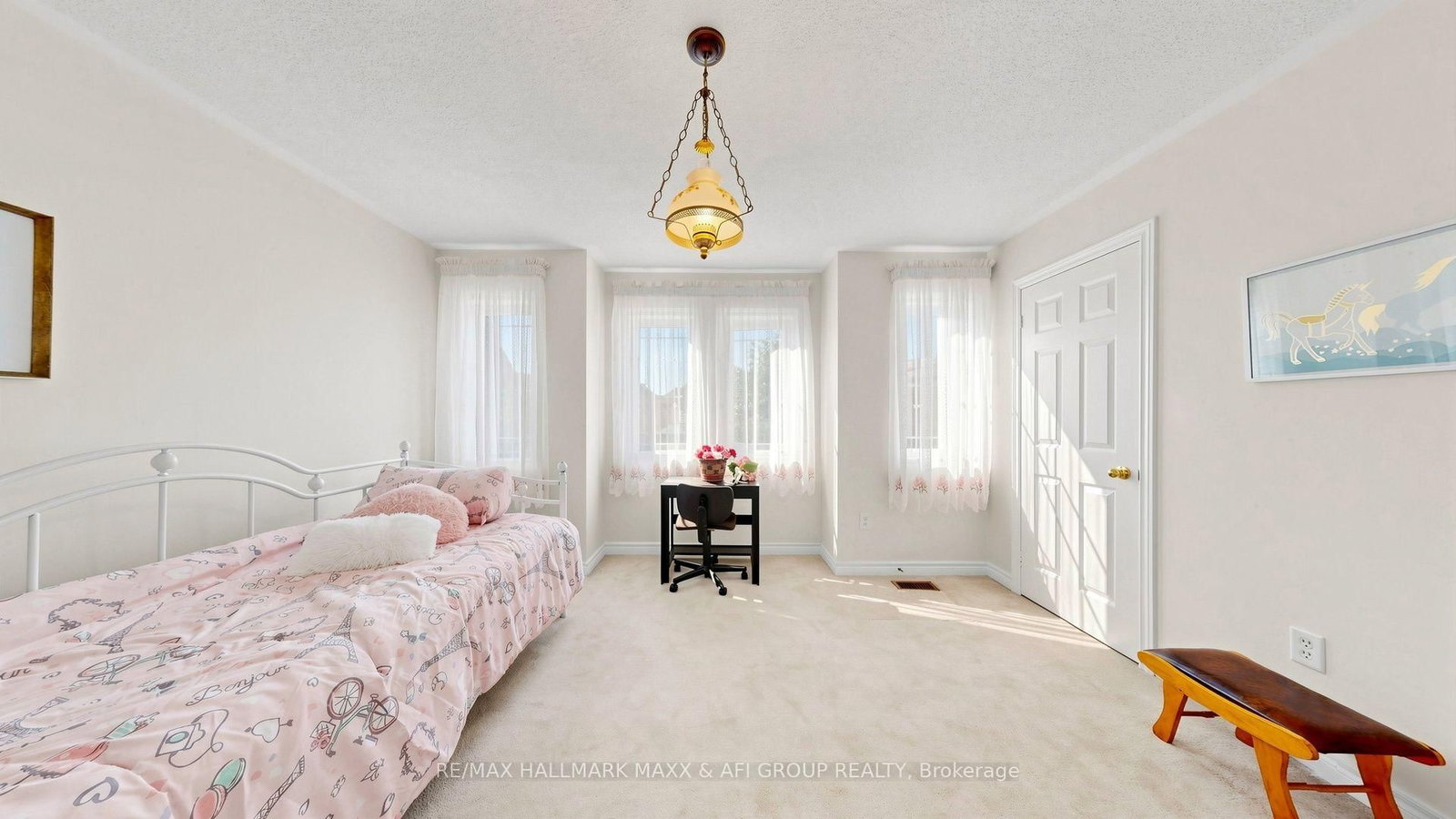 33 Amethyst Drive • Richmond Hill, ON photo 11