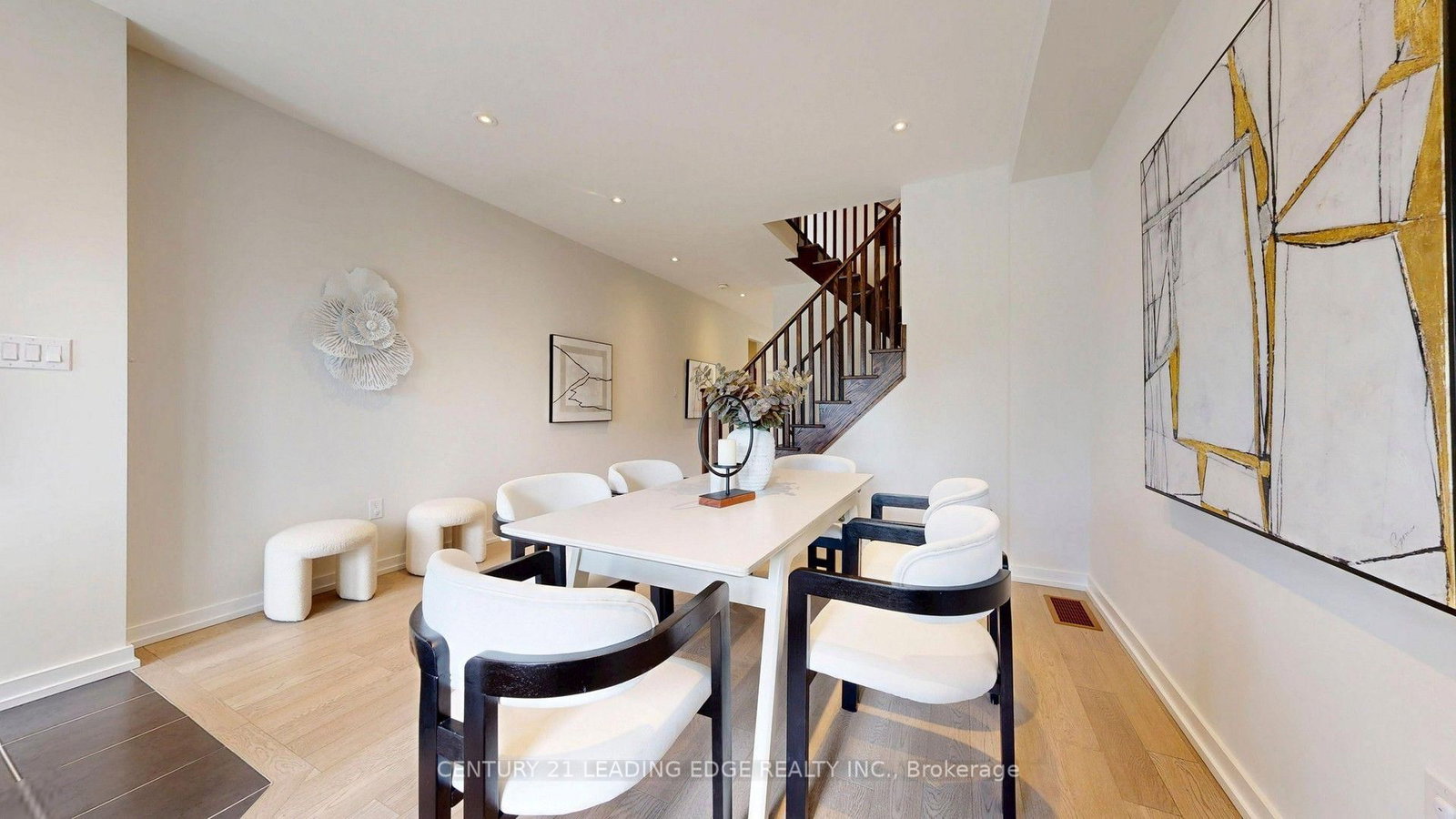 64 Mondial Crescent • East Gwillimbury, ON photo 23