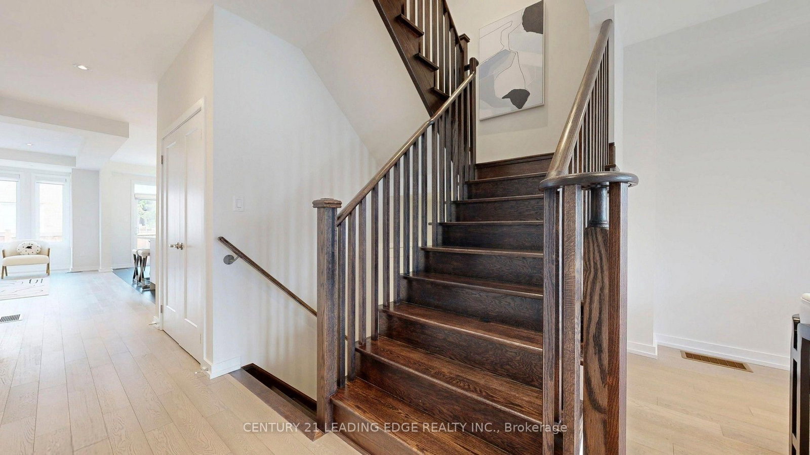 64 Mondial Crescent • East Gwillimbury, ON photo 26
