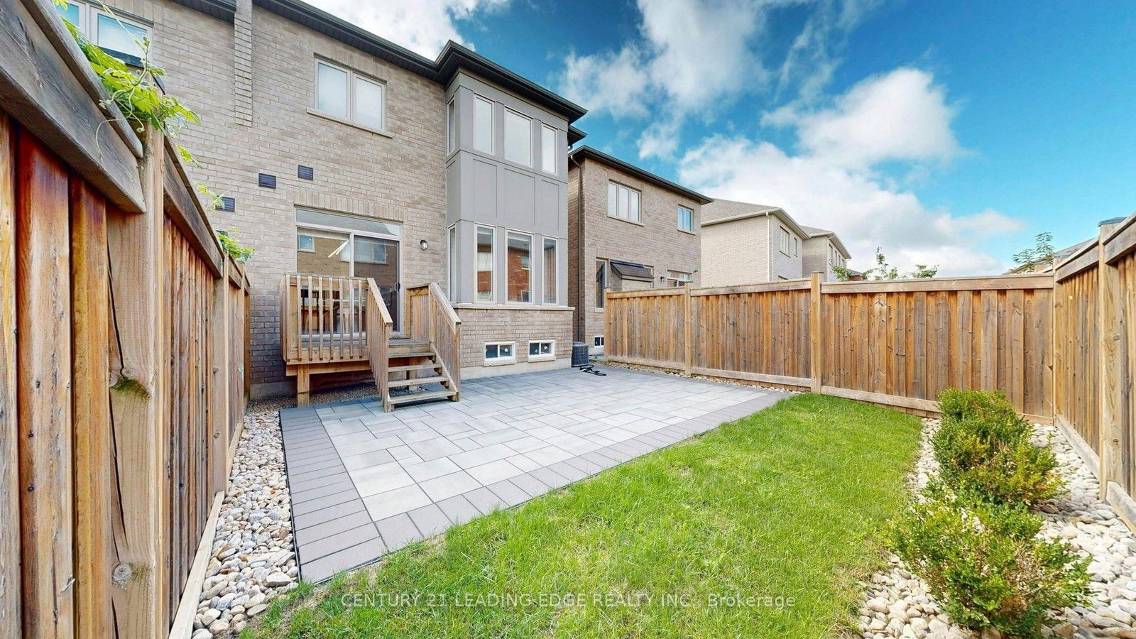 64 Mondial Crescent • East Gwillimbury, ON photo 44