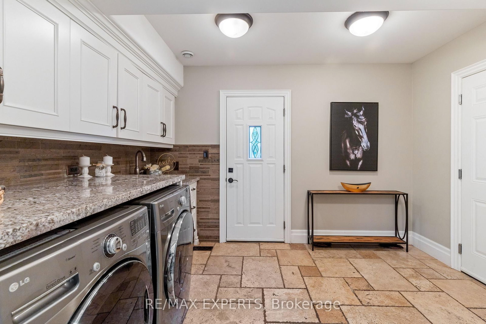 5409 25th Side Road E • Essa, ON photo 11