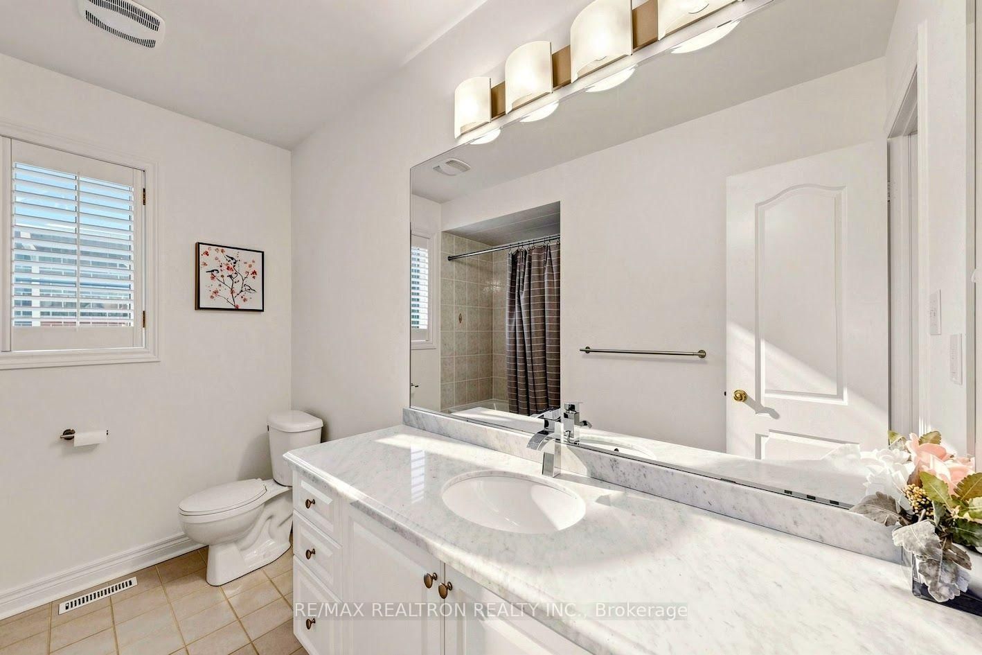 52 Canelli Heights Court • Vaughan, ON photo 21