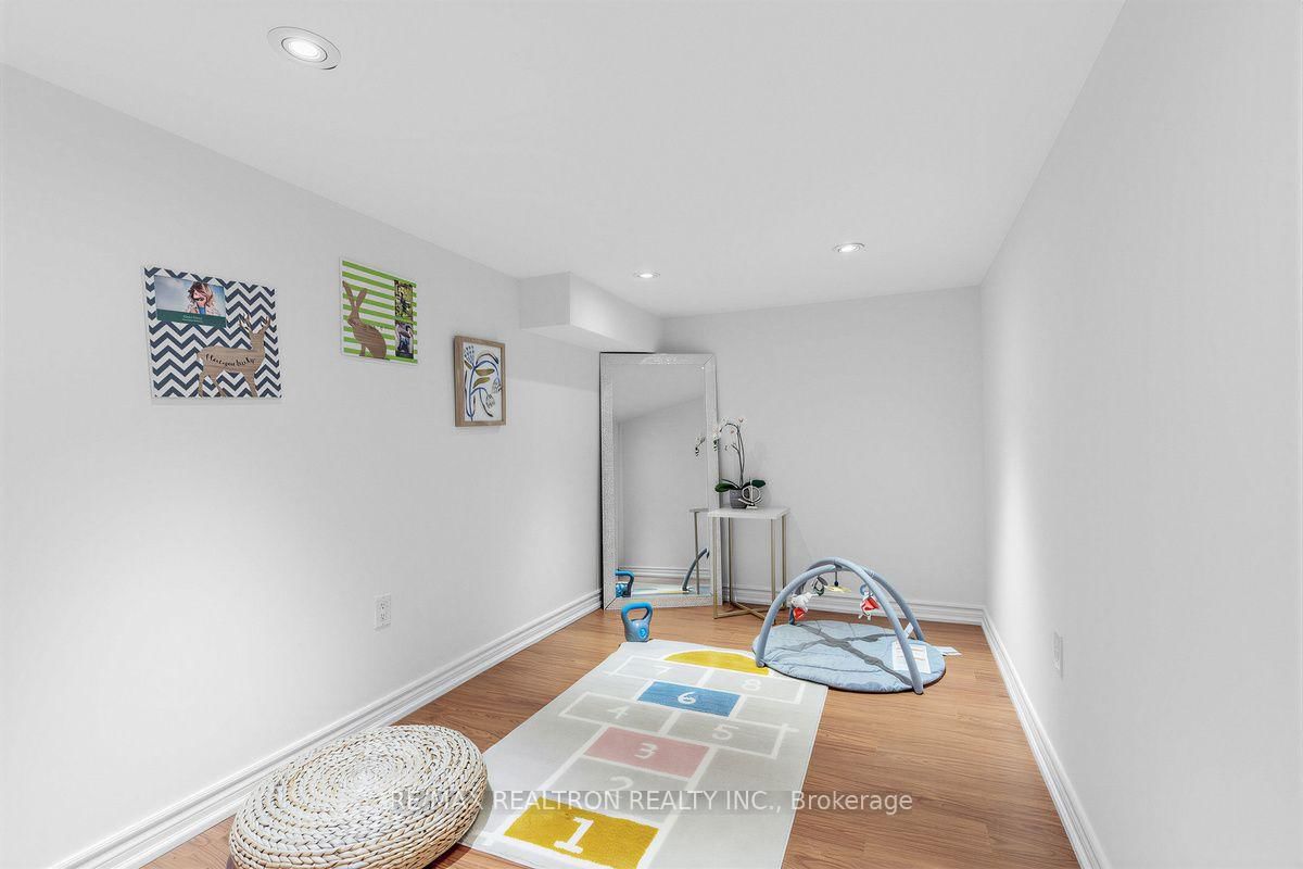 52 Canelli Heights Court • Vaughan, ON photo 31