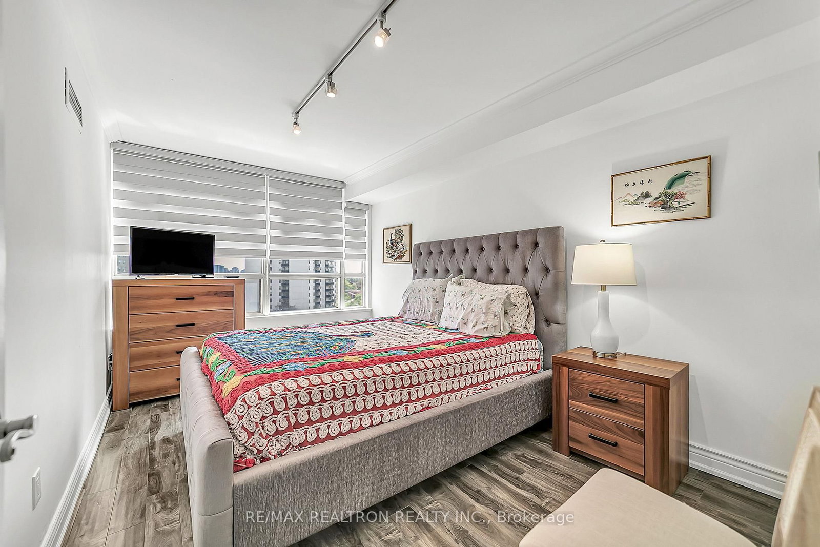 7 Townsgate Drive • #810 • Vaughan, ON photo 16
