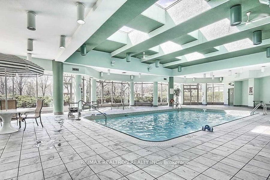7 Townsgate Drive • #810 • Vaughan, ON photo 20