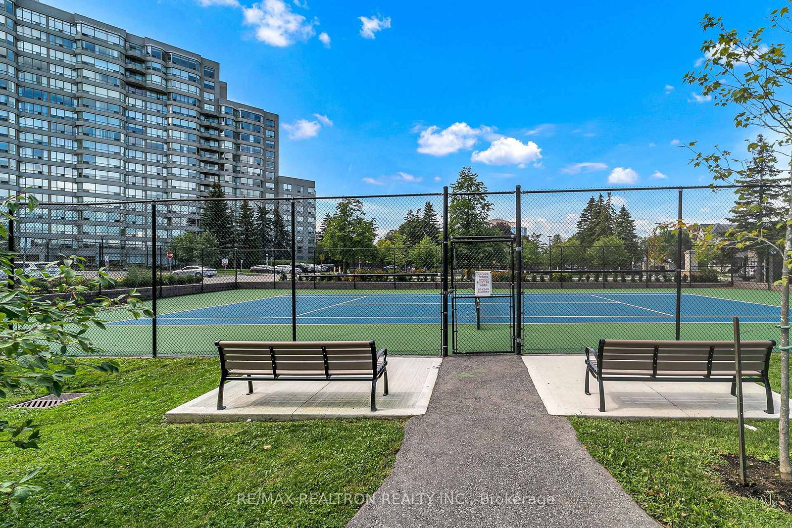 7 Townsgate Drive • #810 • Vaughan, ON photo 21