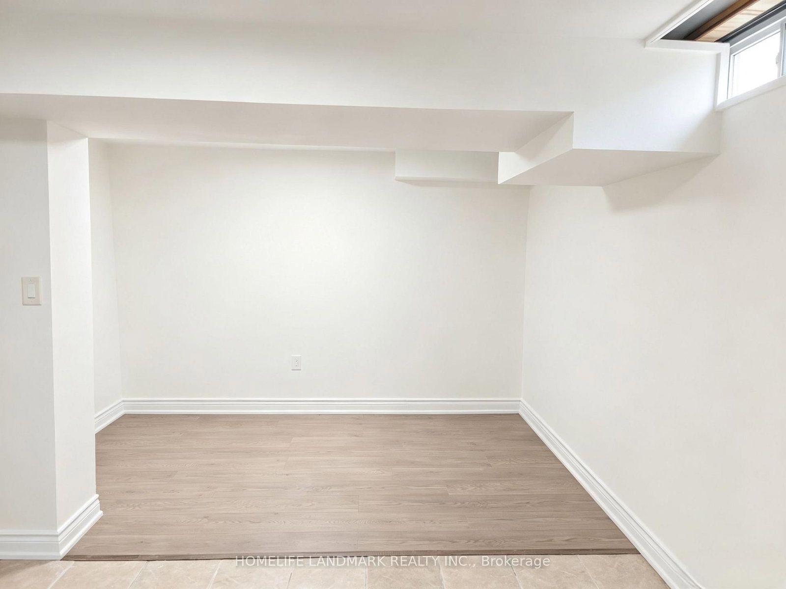 215 Bob O' Link Avenue • Vaughan, ON photo 28