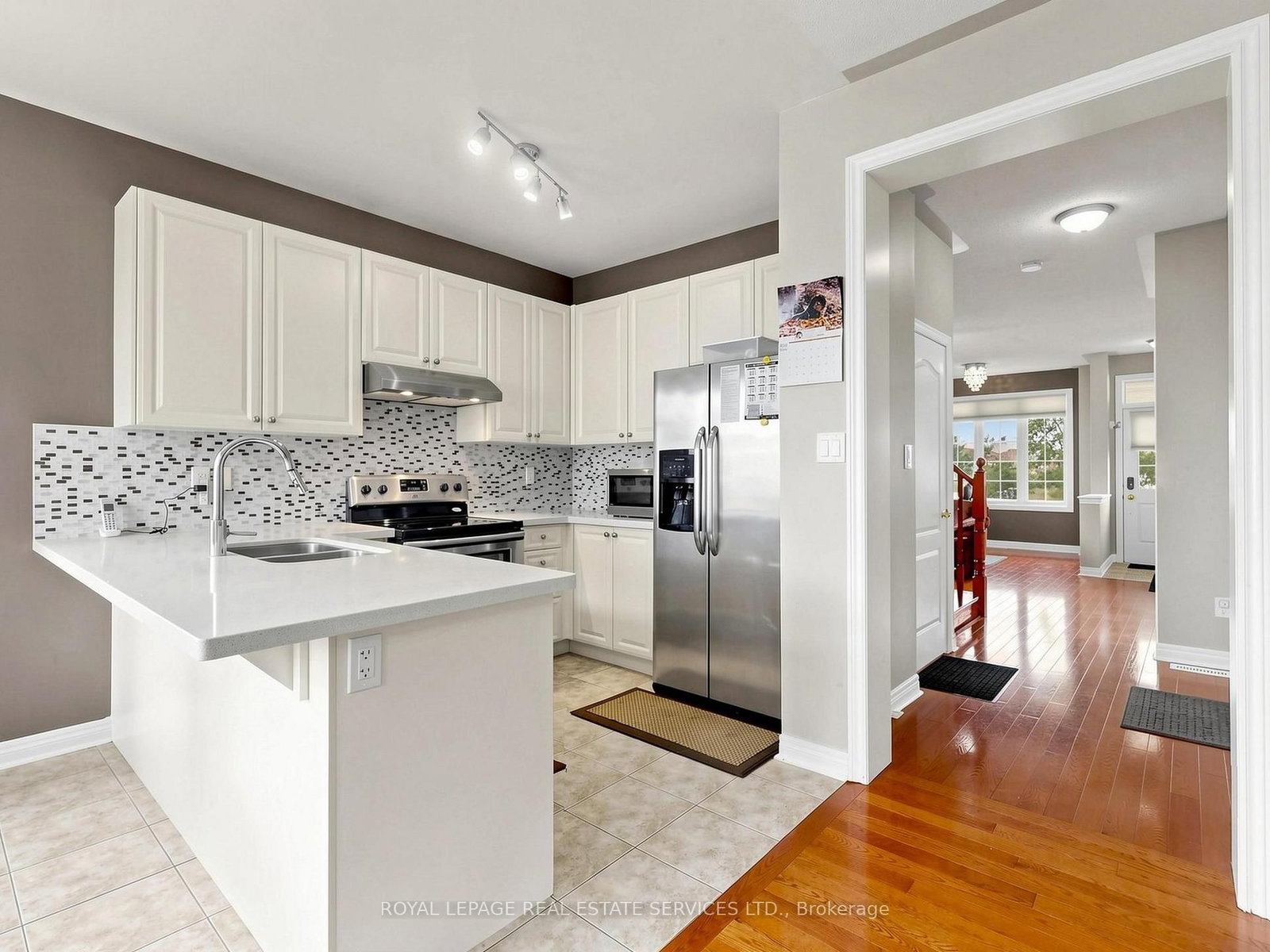 122 Juglans Cres, Whitchurch-Stouffville, view 10