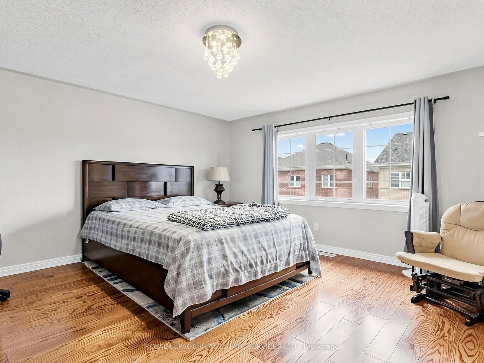 122 Juglans Cres, Whitchurch-Stouffville, view 15