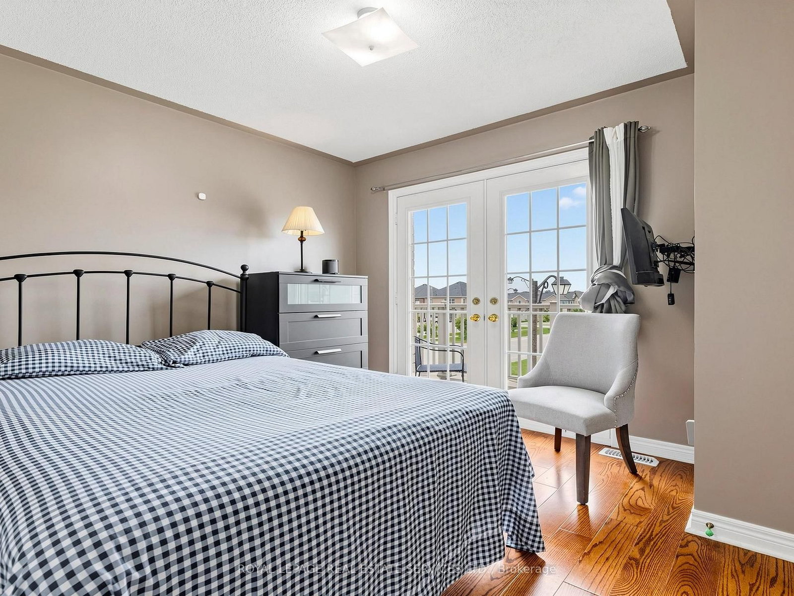 122 Juglans Cres, Whitchurch-Stouffville, view 22