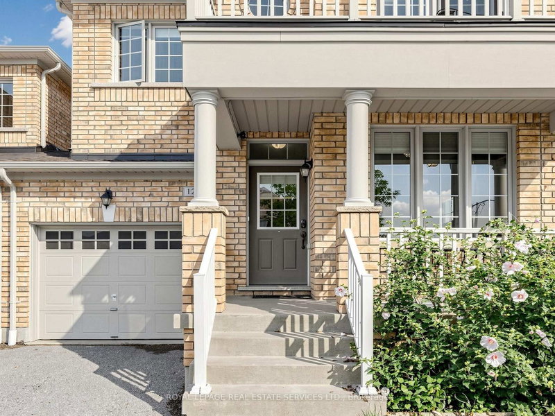 122 Juglans Crescent