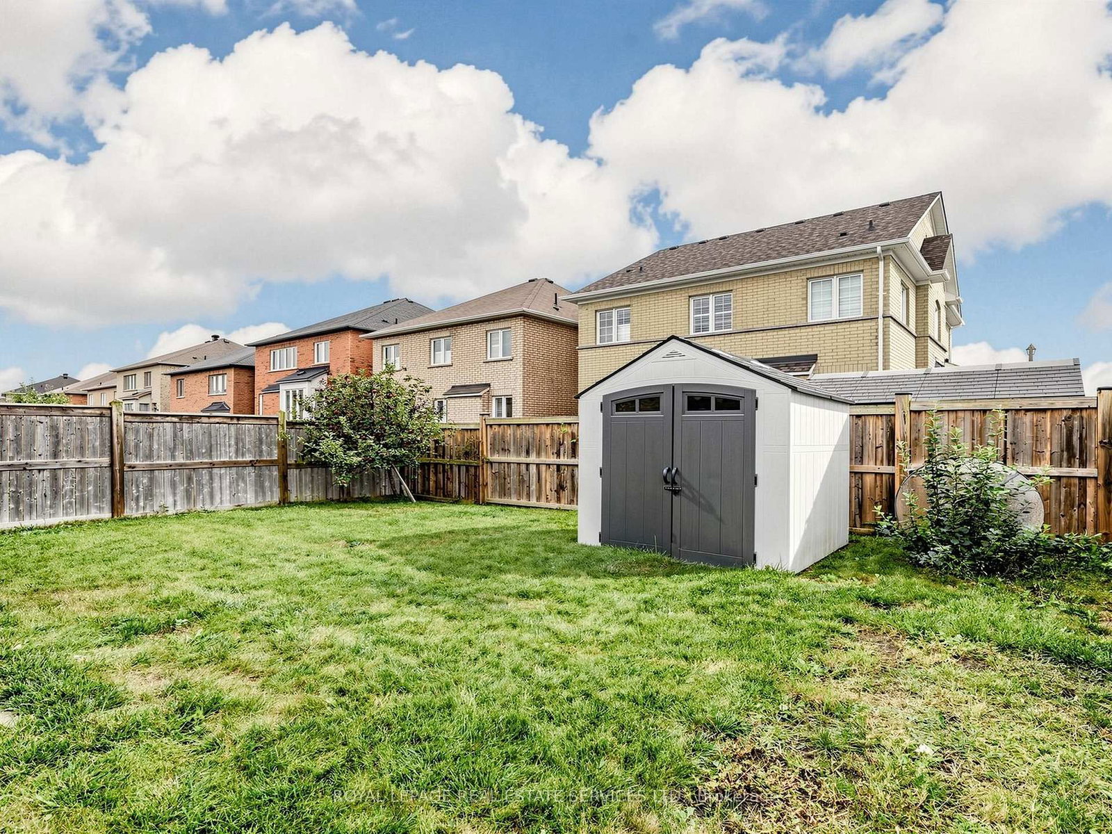122 Juglans Cres, Whitchurch-Stouffville, view 30